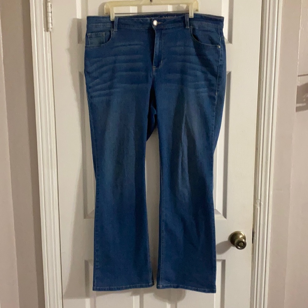 Avenue Denim bootcut 20A